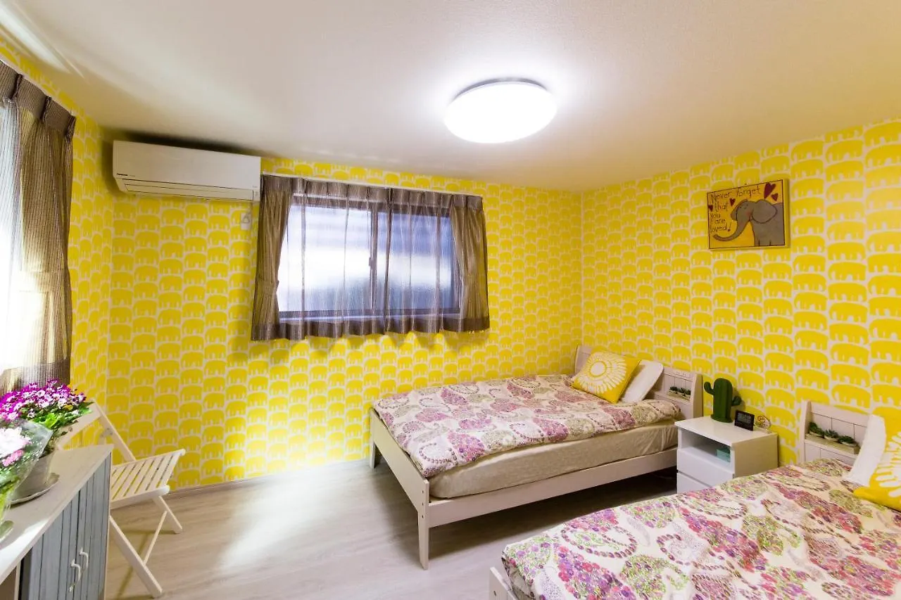 Apartment 月の宿 天神橋六丁目徒歩２分！大阪・梅田近く！ Japan